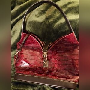New Dooney & Bourke Croco Embossed Leather Handbag - RED. Pouch & Keyring